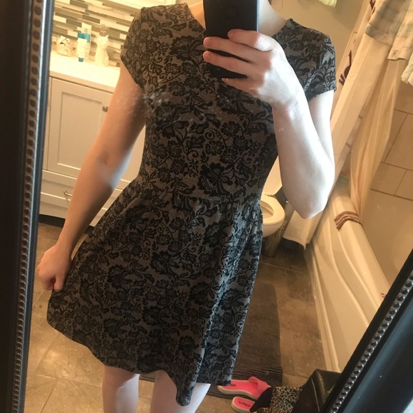 Dress/ robe courte - Picture 5 of 6